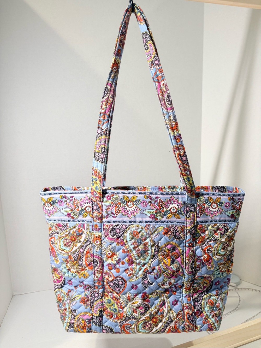 Vera Bradley ‘Provence Paisley’ Quilted Tote - Picture 2 of 8